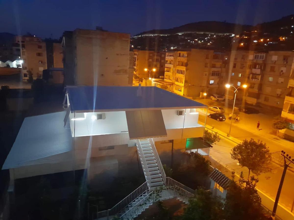 Villa Oasis Berat Bagian luar foto