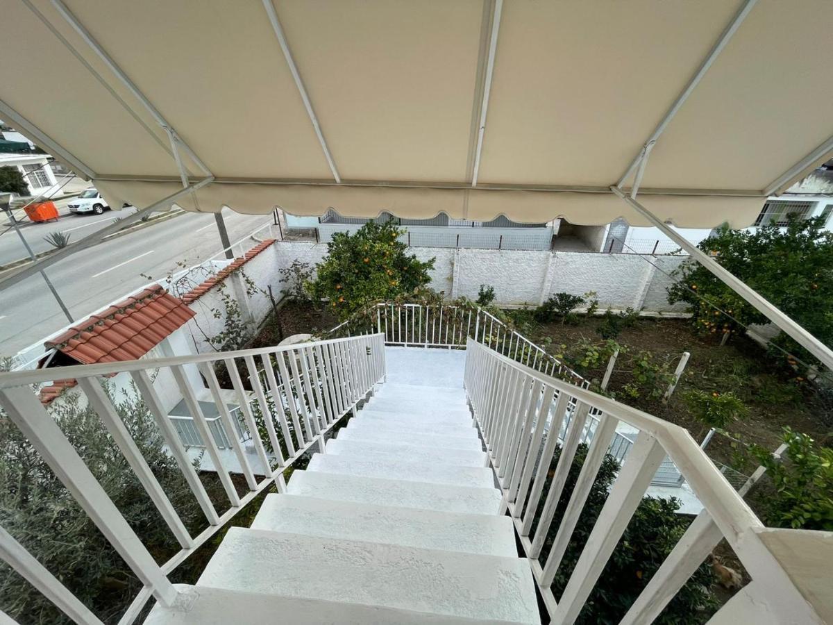Villa Oasis Berat Bagian luar foto
