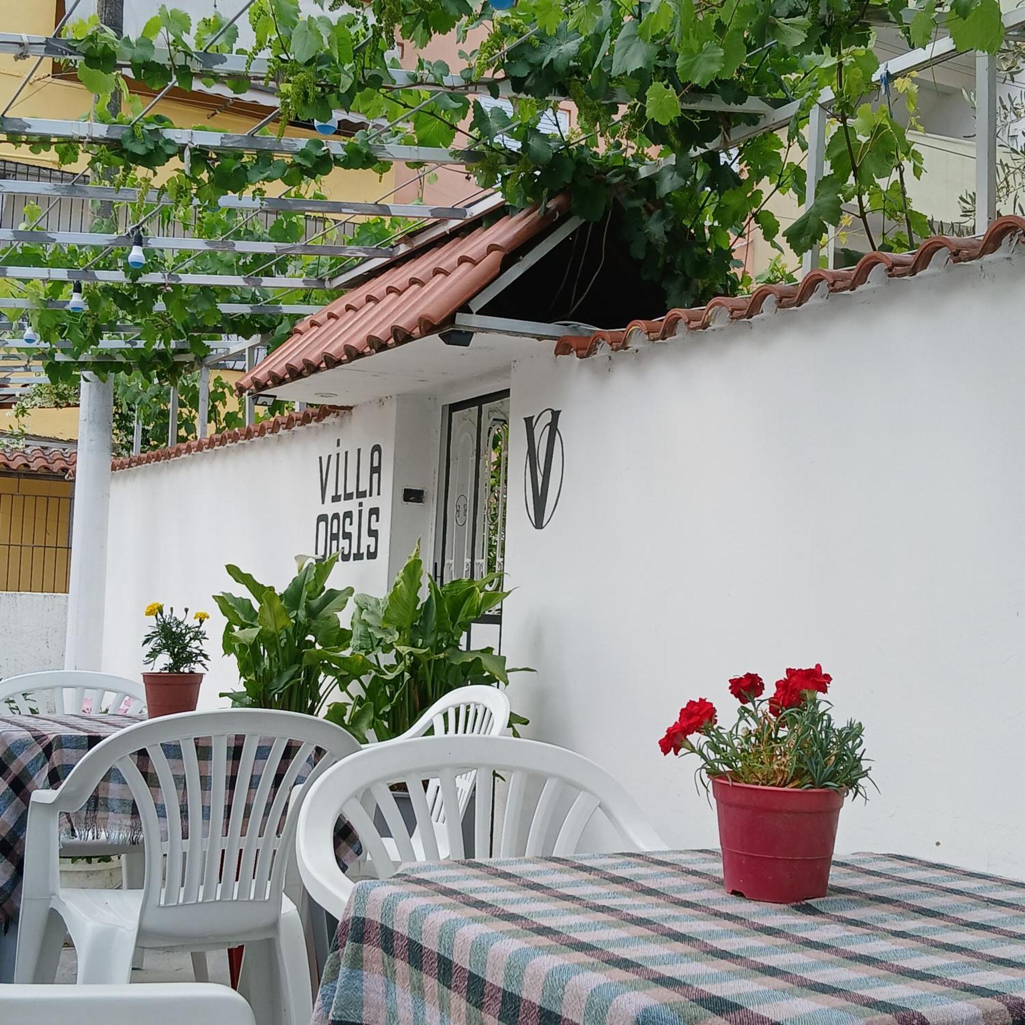 Villa Oasis Berat Bagian luar foto